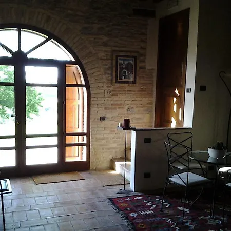 Casa di campagna La Quercia Country House *