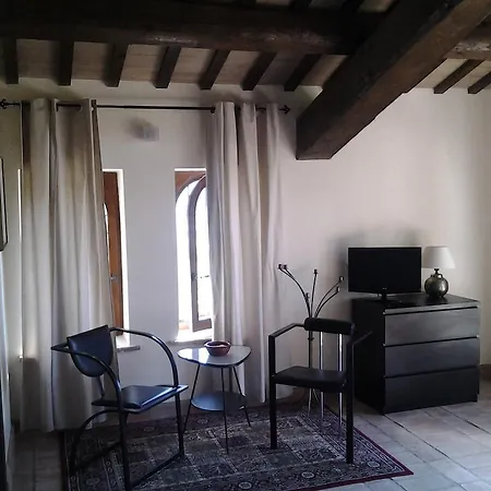Casa di campagna La Quercia Country House *